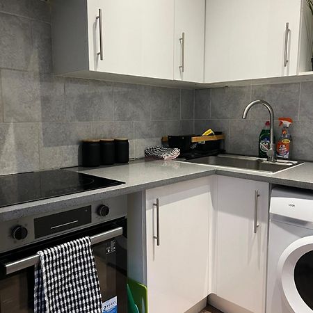 3 Bedroom Flat In King'S Cross, St Pancras'S. 2 Minutes To Euston. Londra Esterno foto