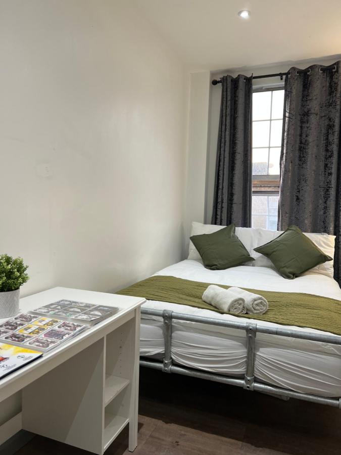 3 Bedroom Flat In King'S Cross, St Pancras'S. 2 Minutes To Euston. Londra Esterno foto
