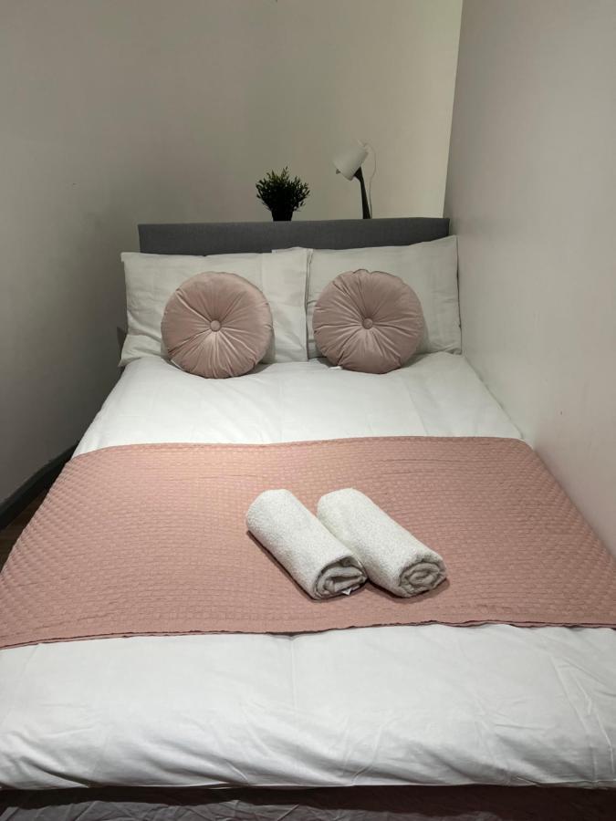 3 Bedroom Flat In King'S Cross, St Pancras'S. 2 Minutes To Euston. Londra Esterno foto