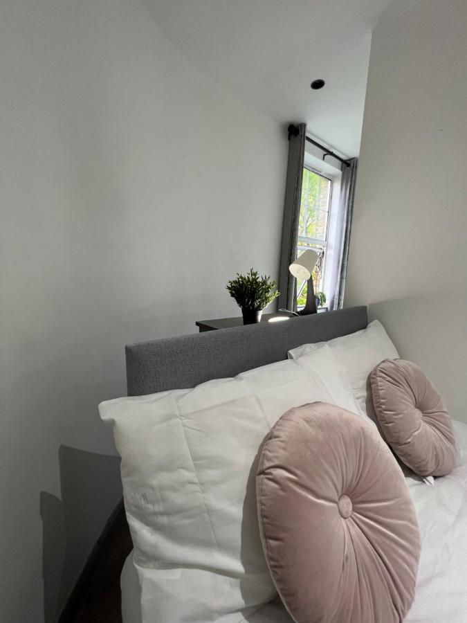 3 Bedroom Flat In King'S Cross, St Pancras'S. 2 Minutes To Euston. Londra Esterno foto