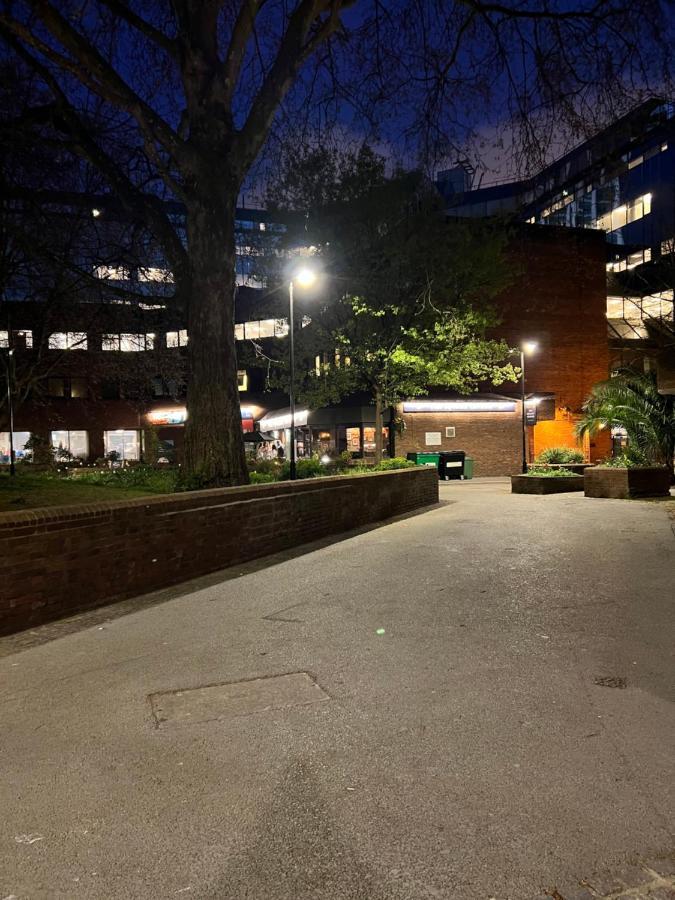 3 Bedroom Flat In King'S Cross, St Pancras'S. 2 Minutes To Euston. Londra Esterno foto